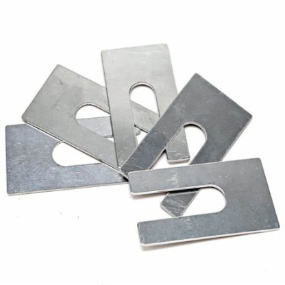 M16 75 x 75 x 5 Metal Horseshoe Packer