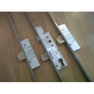 211397 Latch 3 x dropbolt 22mm Urail Schuco