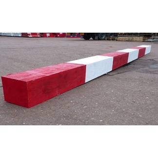 1.5m Red/ White Baulk Timber 300 x 300mm